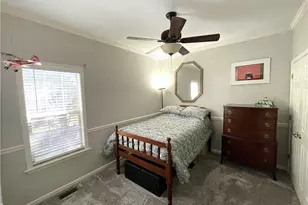 6715 Hockett Country Ln, Pleasant Garden, NC 27313 - Photo 14