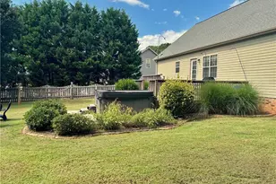 6715 Hockett Country Ln, Pleasant Garden, NC 27313 - Photo 30