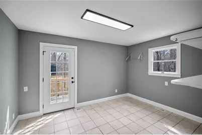 270 Sweet Autumn Lane, Lexington, NC 27295 - Photo 18