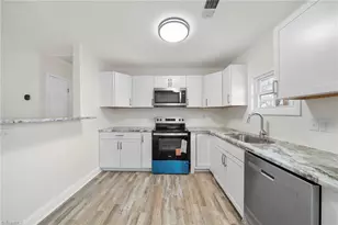 5001 Royal Acres Rd, Raleigh, NC 27610 - Photo 14