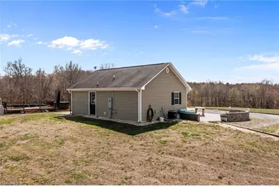 4520 Union Ridge Road, Burlington, NC 27217 - Photo 6