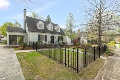1811 W Friendly Avenue, Greensboro, NC 27403 - Photo 42