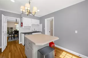 1811 W Friendly Ave, Greensboro, NC 27403 - Photo 16