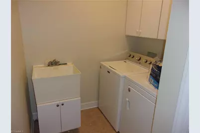 4423 Hunter Oaks Court, High Point, NC 27265 - Photo 34