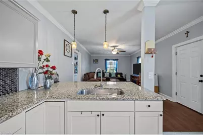 625 Flynn Street, Eden, NC 27288 - Photo 10