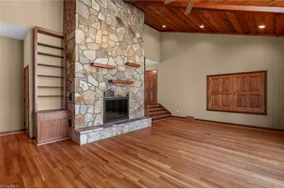 3822 Ryan Way, Winston-Salem, NC 27106 - Photo 6