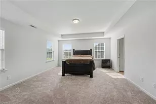 703 Fairmile Dr, Greensboro, NC 27455 - Photo 16