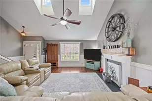 108 Holly Ridge Ln, Mebane, NC 27302 - Photo 6