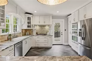 2025 Sussex Ln, Winston-Salem, NC 27104 - Photo 10