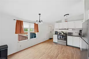 2862 Eagle Point Dr, Trinity, NC 27370 - Photo 8