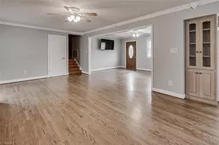 218 Barber St, Asheboro, NC 27203 - Photo 18