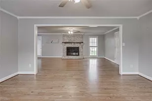 218 Barber St, Asheboro, NC 27203 - Photo 10