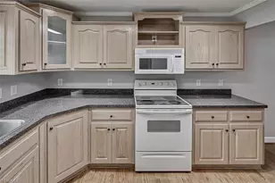 218 Barber St, Asheboro, NC 27203 - Photo 28