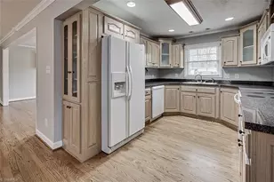 218 Barber St, Asheboro, NC 27203 - Photo 26