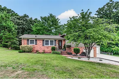 218 Barber Street, Asheboro, NC 27203 - Photo 2