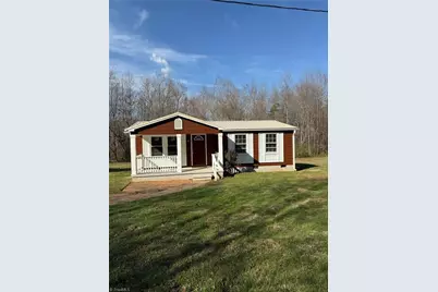 242 Matthews Street, Stoneville, NC 27048 - Photo 2