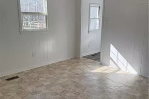 242 Matthews St, Stoneville, NC 27048 - Photo 12