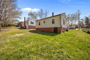 607 Martha Pl, High Point, NC 27263 - Photo 24