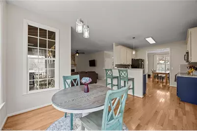 202 Oakmont Court, Mebane, NC 27302 - Photo 14