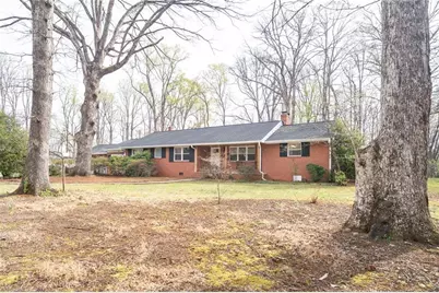 912 Forest Hill Drive, Greensboro, NC 27410 - Photo 2