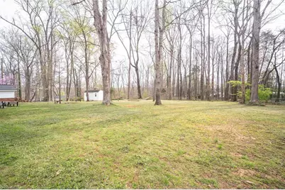 912 Forest Hill Drive, Greensboro, NC 27410 - Photo 44