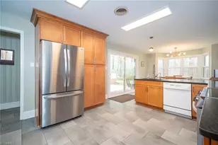 912 Forest Hill Dr, Greensboro, NC 27410 - Photo 18