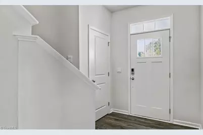 1564 Amberview Lane, Kernersville, NC 27284 - Photo 2