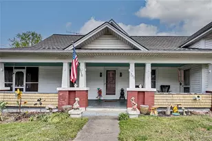 303 Coleridge Rd, Ramseur, NC 27316 - Photo 2