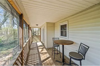 2211 S Hawthorne Road, Winston-Salem, NC 27103 - Photo 34