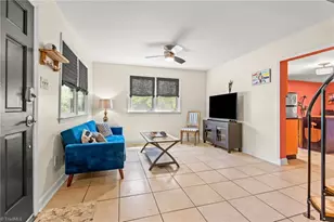 2211 S Hawthorne Rd, Winston-Salem, NC 27103 - Photo 6