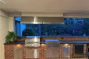 3300 Round Hill Rd, Greensboro, NC 27408 - Photo 10