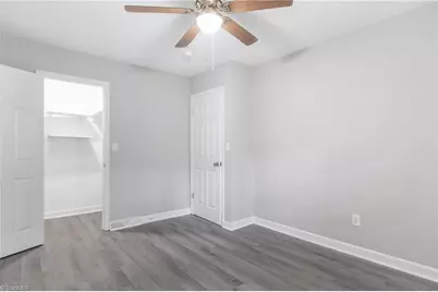 22 Forsyth Street, Thomasville, NC 27360 - Photo 16