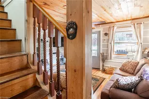 6414 Summit Rd, Purlear, NC 28665 - Photo 26