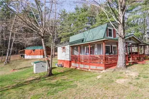 6414 Summit Rd, Purlear, NC 28665 - Photo 8