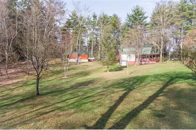 6414 Summit Road, Purlear, NC 28665 - Photo 6