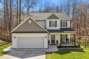 6413 Muirfield Dr, Greensboro, NC 27410 - Photo 1