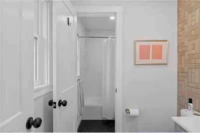 1044 Gales Avenue, Winston-Salem, NC 27103 - Photo 20