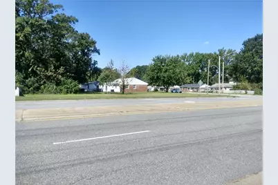 1528 Graves Avenue, High Point, NC 27260 - Photo 4