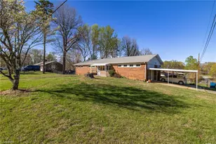 4405 Knollwood Dr, Archdale, NC 27263 - Photo 2