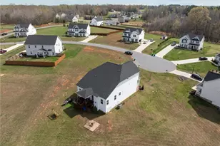 135 Laced Maple Ct, Reidsville, NC 27320 - Photo 24