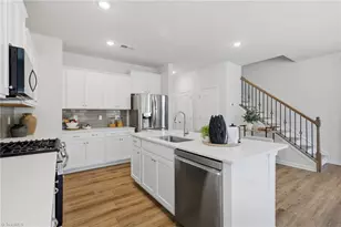 1802 Pheasant Trce Cir, Kernersville, NC 27284 - Photo 8