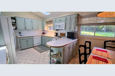 105 Mendenhall Road, Jamestown, NC 27282 - Photo 6