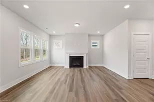 3934 Waterstone Ct, Kernersville, NC 27284 - Photo 6