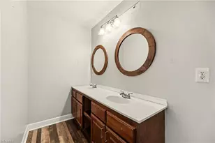 4240 Compton Dr, Winston-Salem, NC 27107 - Photo 18