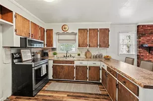 4240 Compton Dr, Winston-Salem, NC 27107 - Photo 10