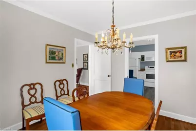 2008 Fernwood Drive, Greensboro, NC 27408 - Photo 14