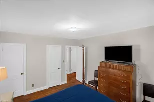 2008 Fernwood Dr, Greensboro, NC 27408 - Photo 20