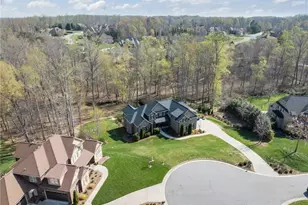 8404 Robert Mohr Ct, Greensboro, NC 27455 - Photo 6