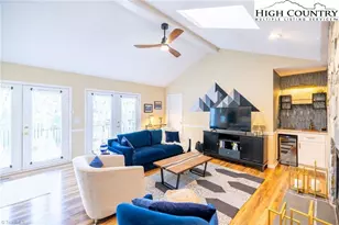 30 Village Rd, Roaring Gap, NC 28668 - Photo 10