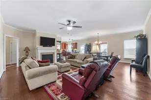 733 Whisper Ridge Dr, Graham, NC 27253 - Photo 6